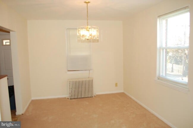 Building Photo - 1707 Pin Oak Rd