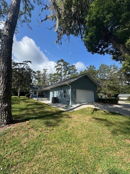 Building Photo - 4475 NW 80th Terrace