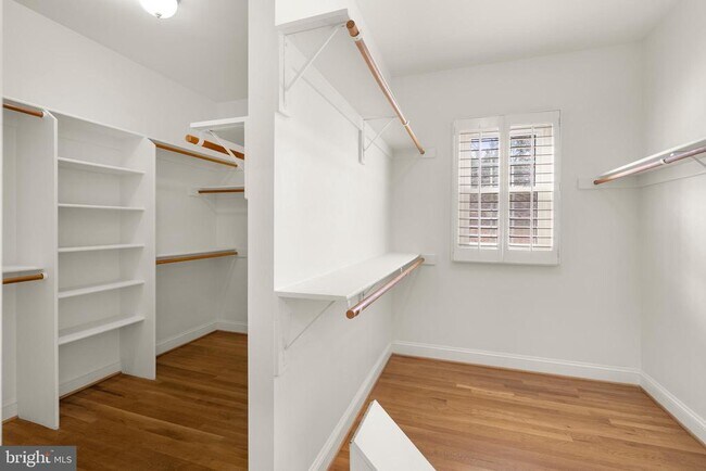 Building Photo - 6058 Sugarstone Ct