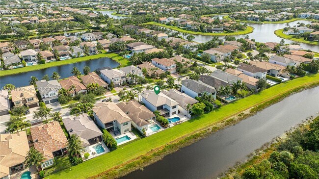 Building Photo - 9529 Eden Roc Ct