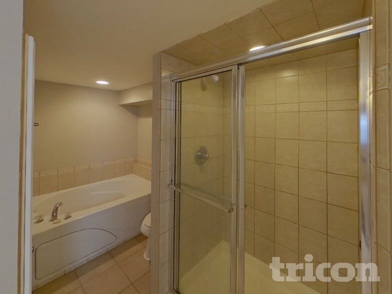 Building Photo - 6680 168th St W