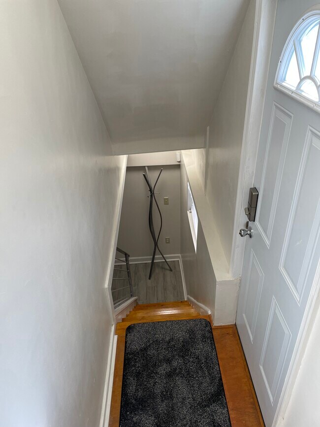 Building Photo - 5446 C St SE