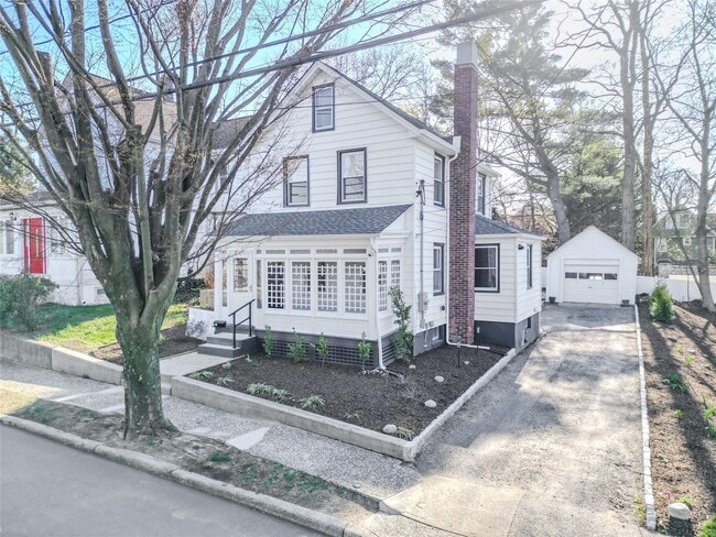 Building Photo - 22 Mackey Ave