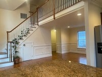 Building Photo - Banner Country Club condo