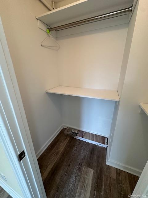 Building Photo - 14 Nosband Ave