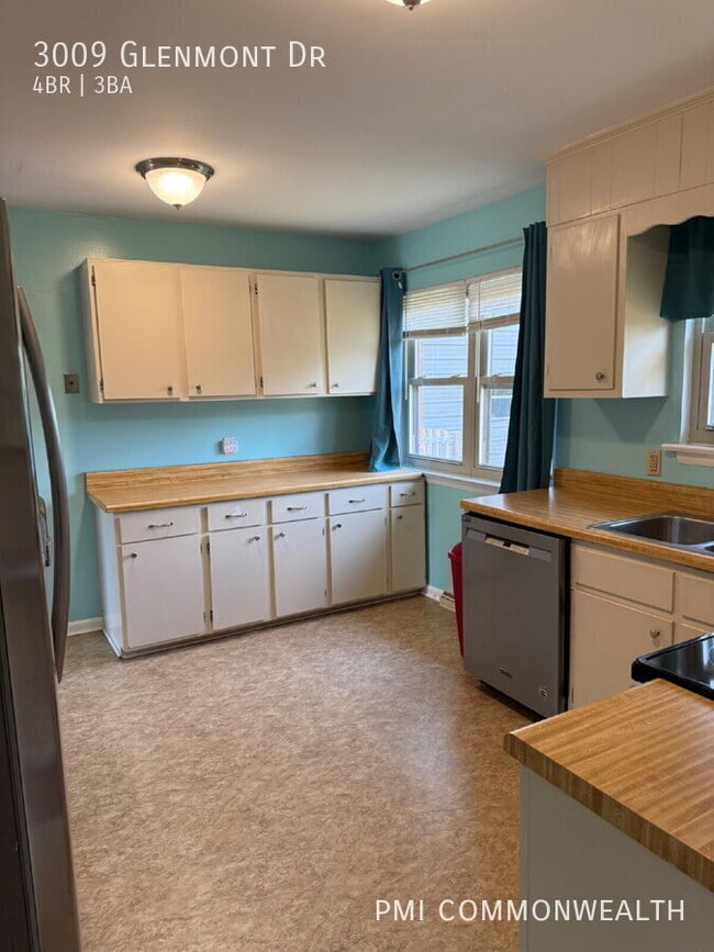 Building Photo - 3009 Glenmont Dr