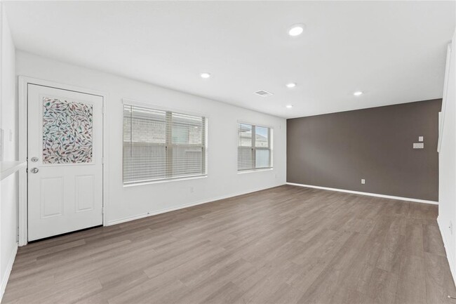 Building Photo - 26707 Wilderye Cv Ln