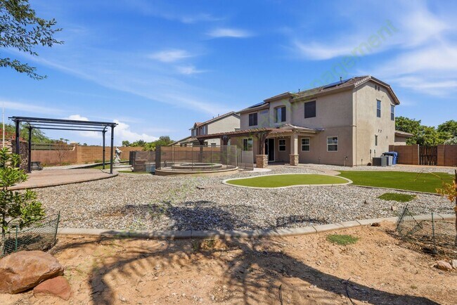 Building Photo - 3829 E Packard Dr