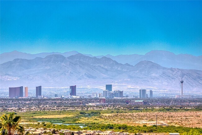 Building Photo - 969 Marigold Ct