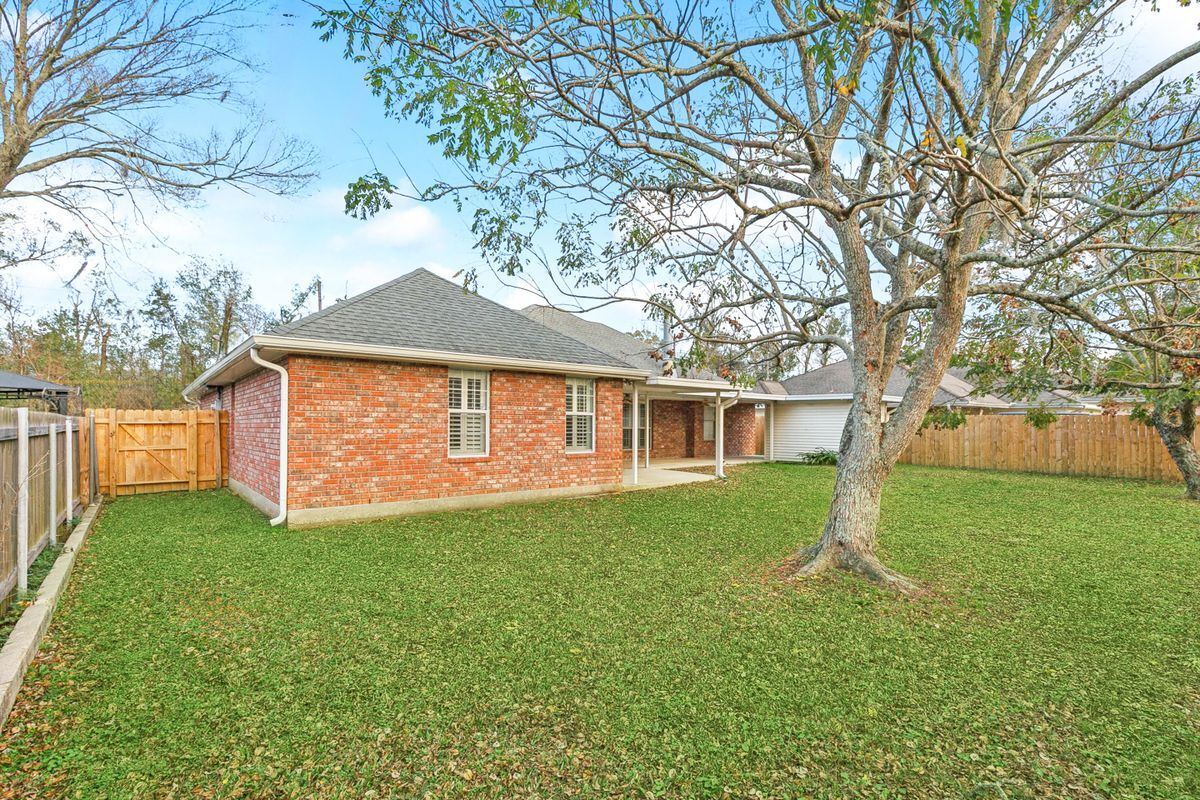 Building Photo - 308 Willowdale Blvd