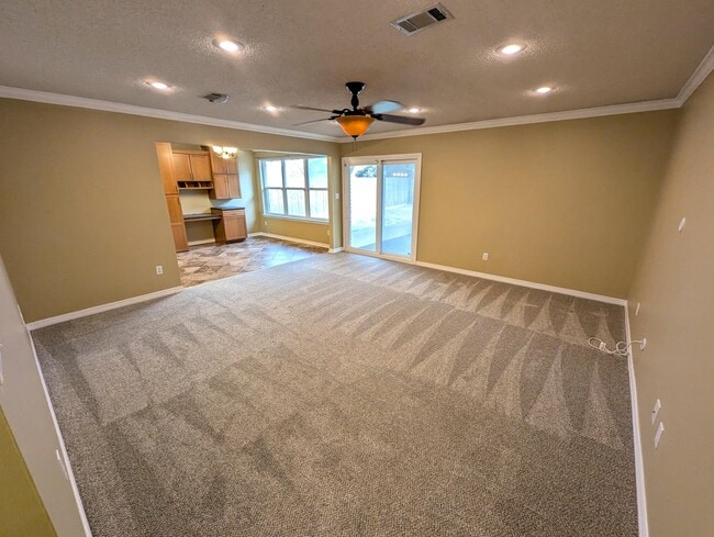 Building Photo - 2734 Augustus Rd