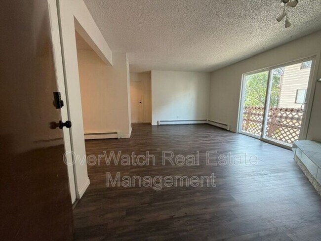 Building Photo - 16929 Coronado St