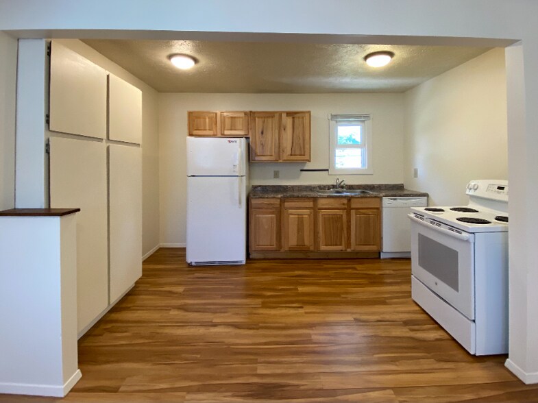 Building Photo - 1820 Remington Way