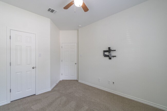 Building Photo - 2521 Durlston Ct, Cedar Park, TX 78613