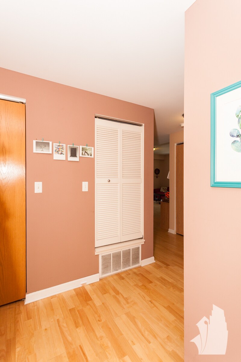 Building Photo - 1250 S Indiana Pkwy