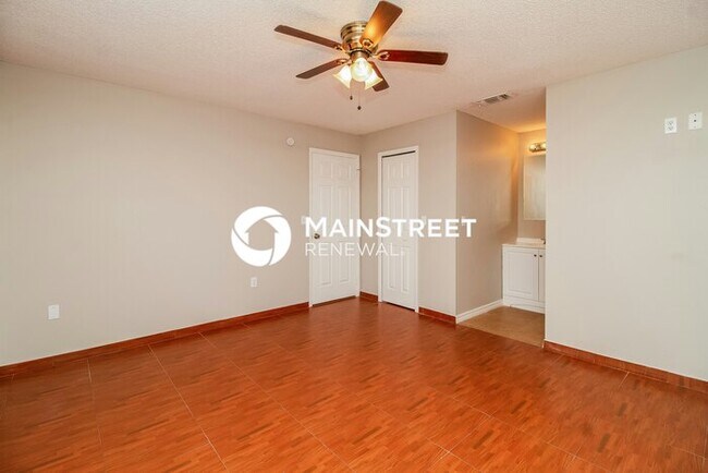 Building Photo - 3 Bedroom Pet-Friendly Home in Kissimmee, ...
