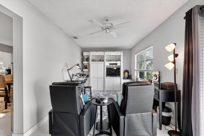 Building Photo - 6357 Overland Dr