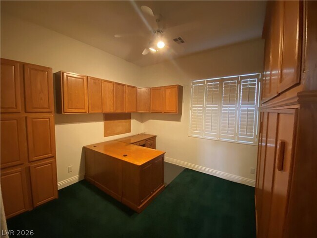 Building Photo - 412 Bloomingdale Ct