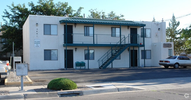 Primary Photo - Tucson Apartments