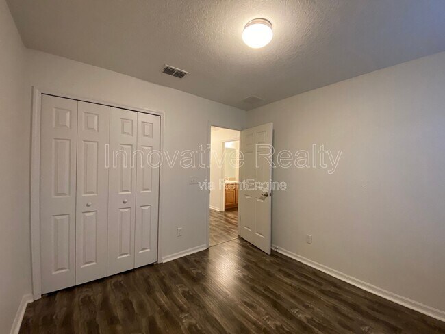 Building Photo - 1662 Orrington Payne Pl