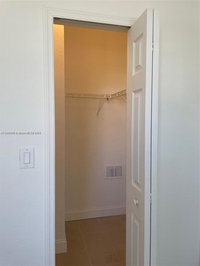 Building Photo - 8048 NW 108th Ct