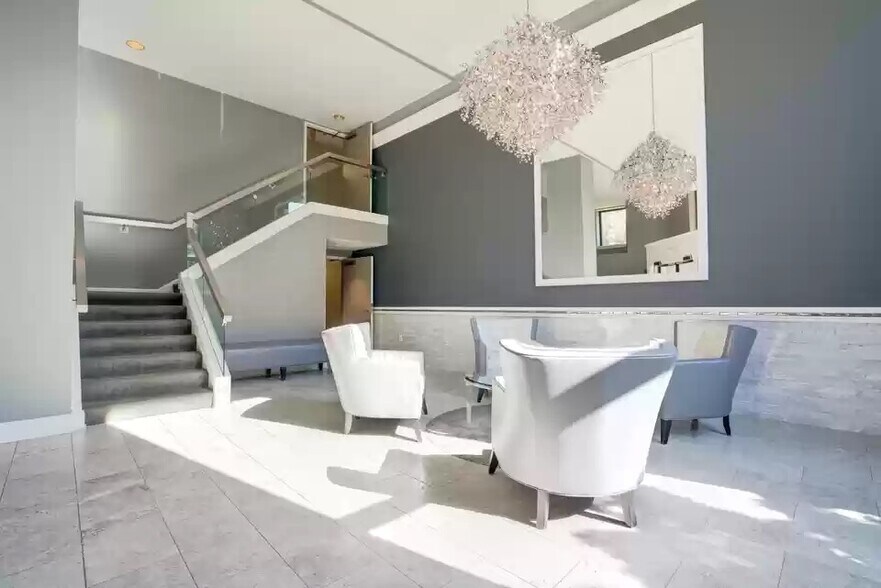 Building Photo - 2111 Wisconsin Ave NW