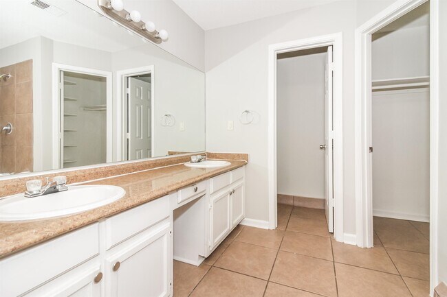 Building Photo - 7126 Abbey Cove