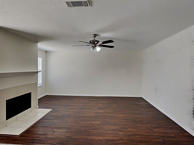 Building Photo - 26881 Monarch Manor Ln