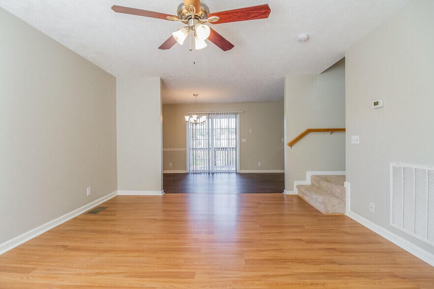 Building Photo - 7835 Rainey Dr