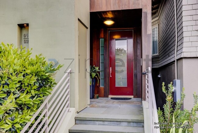 Building Photo - 921 Elizabeth St