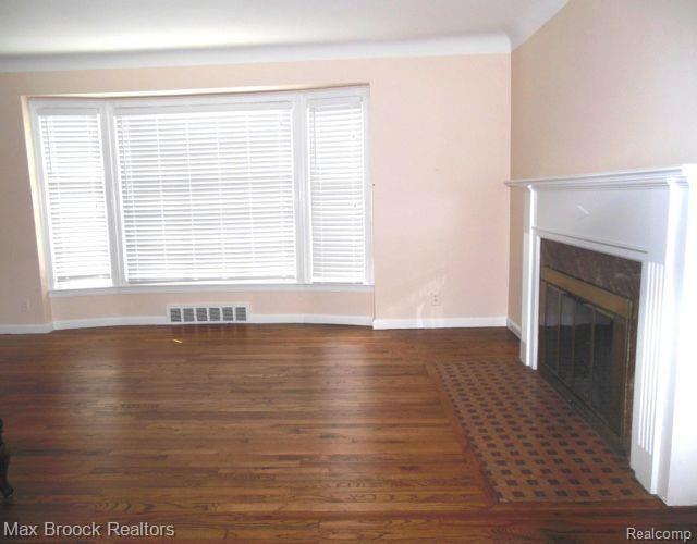 Building Photo - 1711 Villa Rd