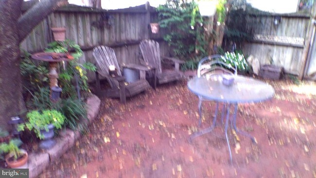 Building Photo - 778 McHenry St