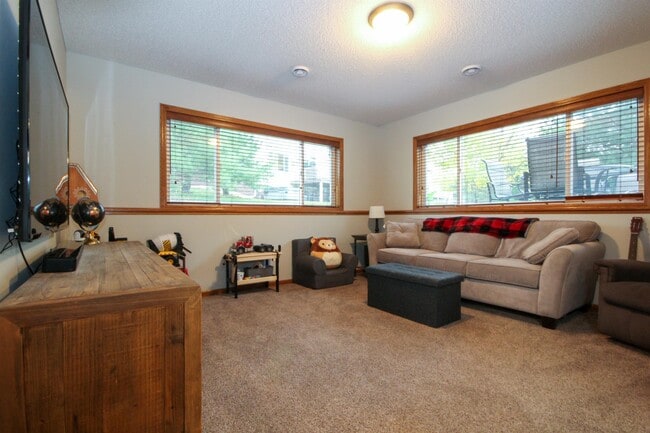 Building Photo - 18904 Inca Ave