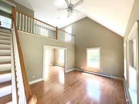 Building Photo - 31 Sergeant Ln