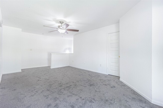 Building Photo - 250 El Dorado Blvd