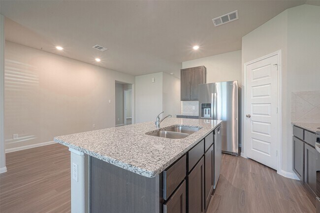 Building Photo - 5318 Briana Dee Dr