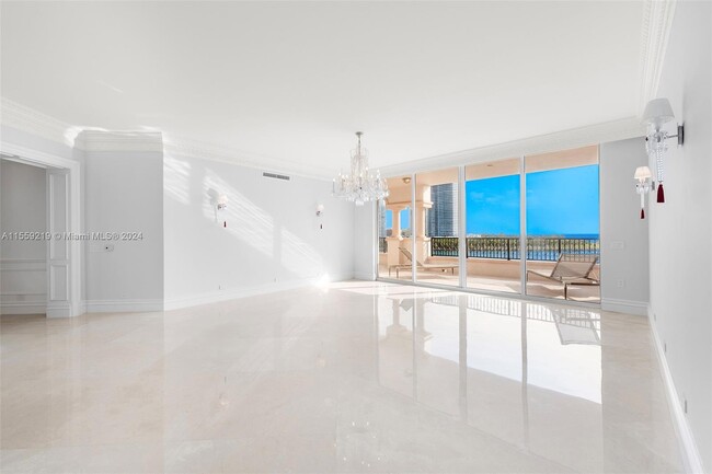 Building Photo - 7154 Fisher Island Dr