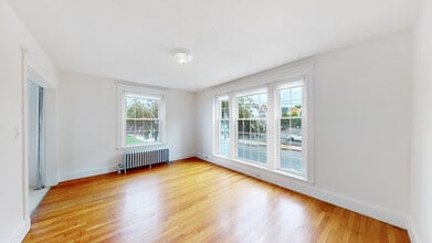 Building Photo - 120 Summer St