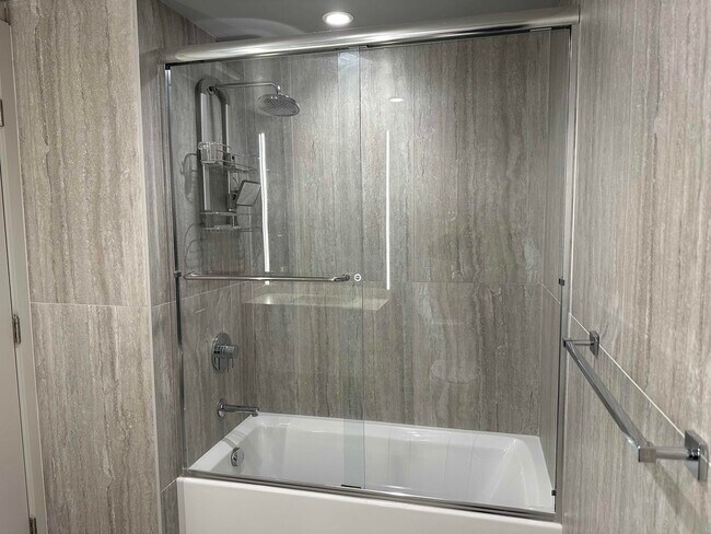 Building Photo - 1238 Sutter St