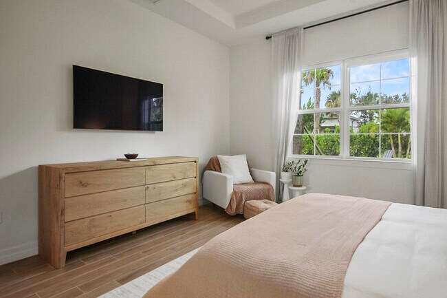 Building Photo - 10369 Northbrook Cir