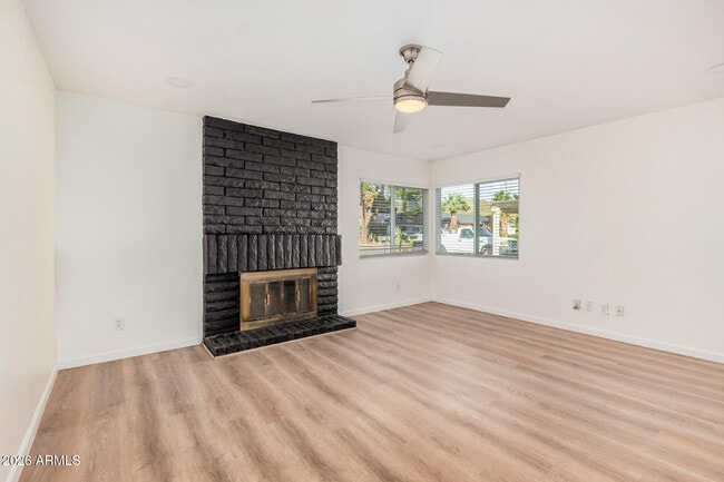 Building Photo - 11009 S Tewa St