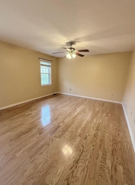 Building Photo - 1 Ernies Dr