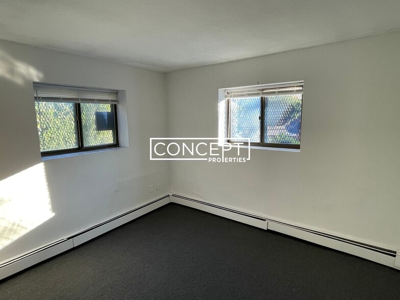 Building Photo - 226 Parker Hill Ave