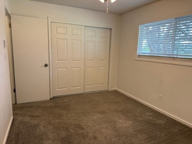 Building Photo - Welcome Home!