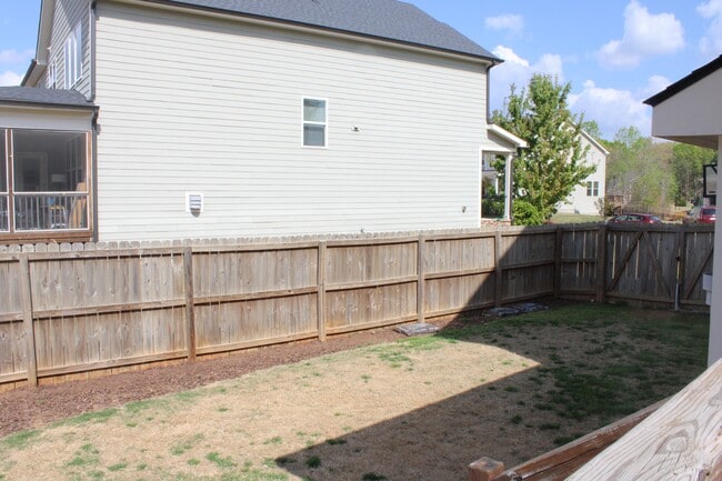 Building Photo - 7217 Rex Rd