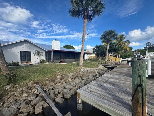 Building Photo - 929 Jackson Way