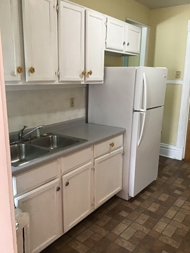 Building Photo - 2726 DuPont Ave S