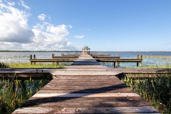 Building Photo - 713 Lake Marion Golf Resort