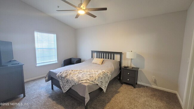 Building Photo - 2200 Marsh Hawk Ln