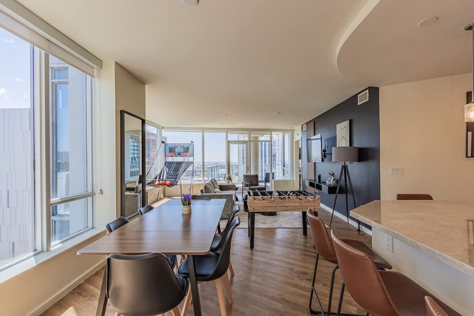 Building Photo - 101 N 1st Ave